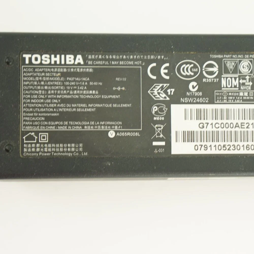 Toshiba AC/DC Adapter Model: PA3714U-1ACA Black Charger